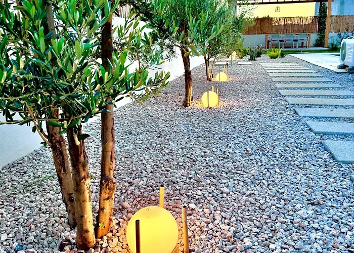 Ion Indoor Heated Pool, Sauna, Jacuzzi, Underfloor Heating System ヴィラ *