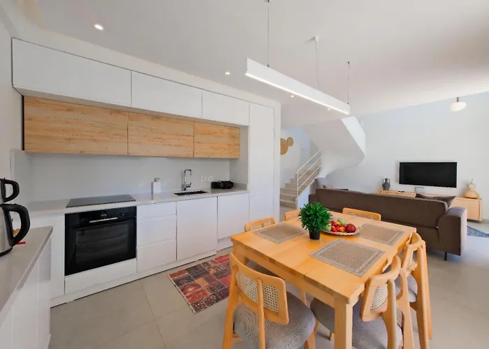 Ion Indoor Heated Pool, Sauna, Jacuzzi, Underfloor Heating System Фетхие