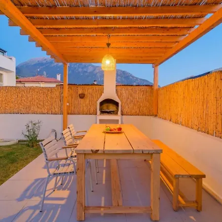 Vilă Ion Indoor Heated Pool, Sauna, Jacuzzi, Underfloor Heating System *